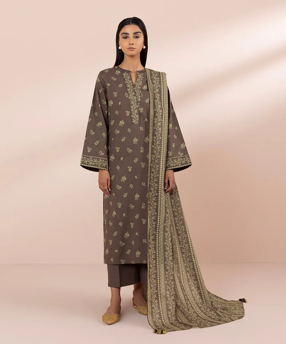 Sapphire Brown 3 Piece Lawn Outfit