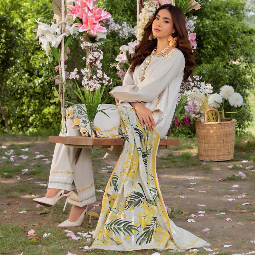 Light Grey 3 Piece Designer Lawn Outfit