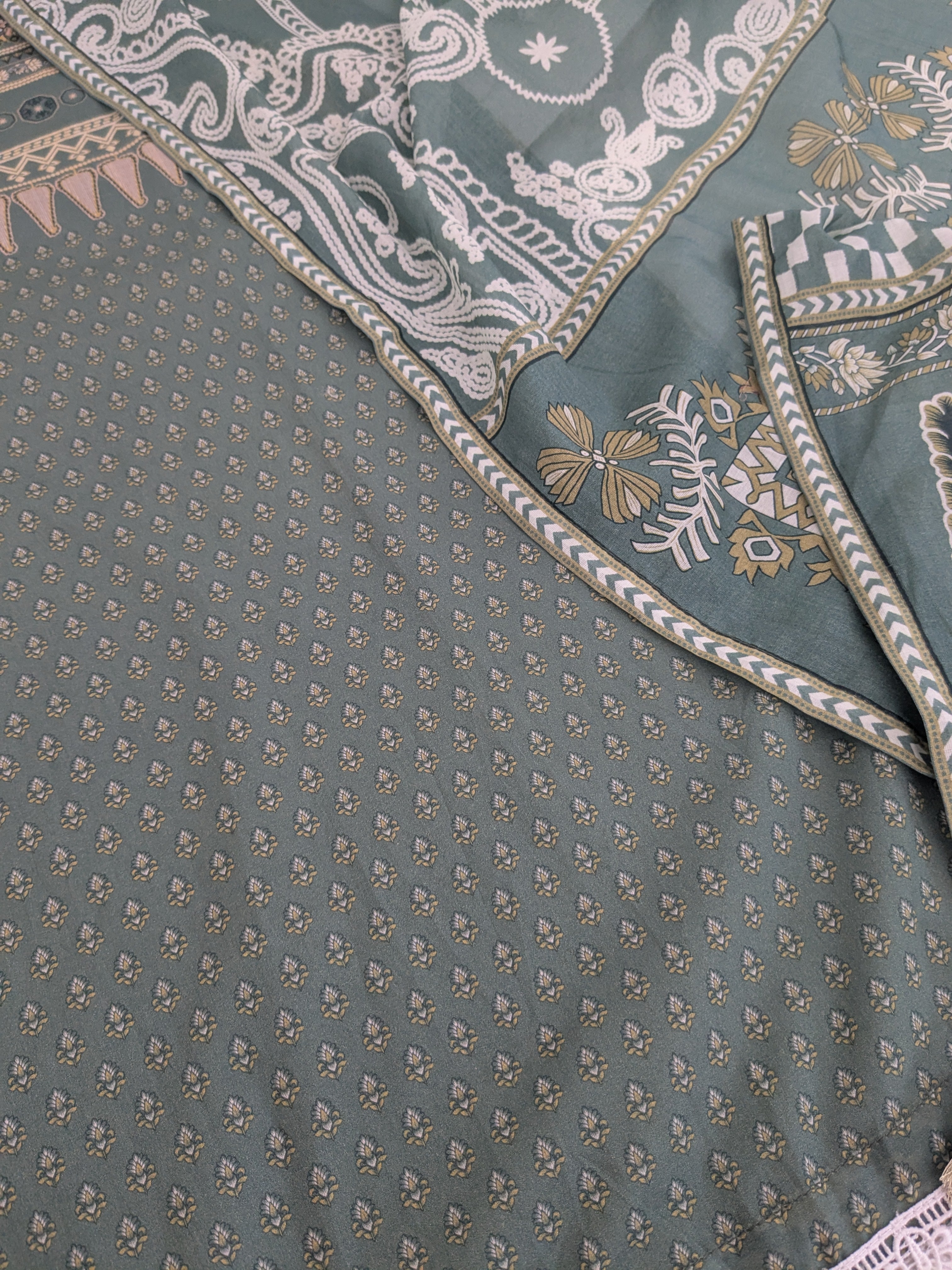 Khaadi Green 3 Piece Lawn Outfit