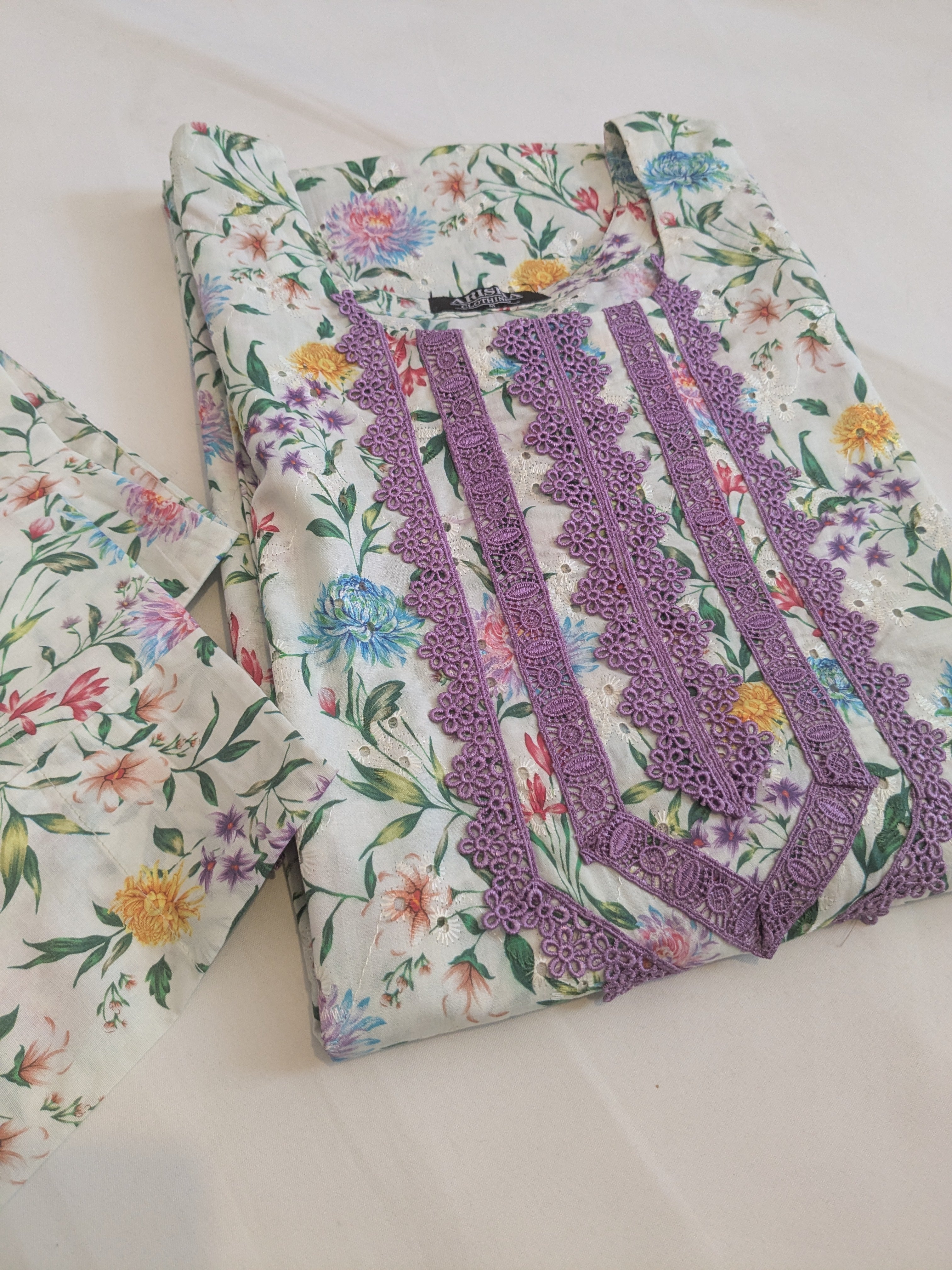 Ethnic White & Lilac Floral 2 Piece Lawn Outfit