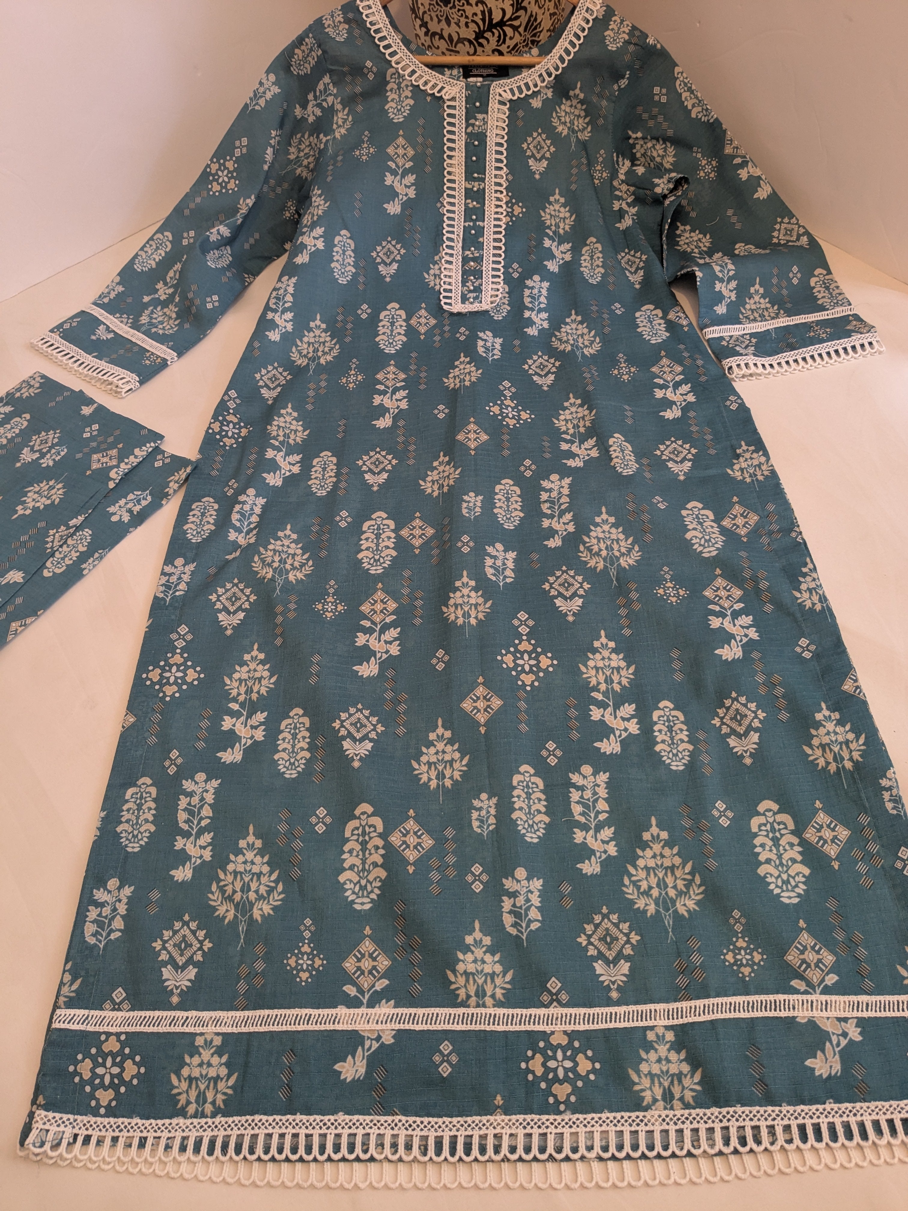 Khaadi Teal Blue 2 Piece Lawn Outfit