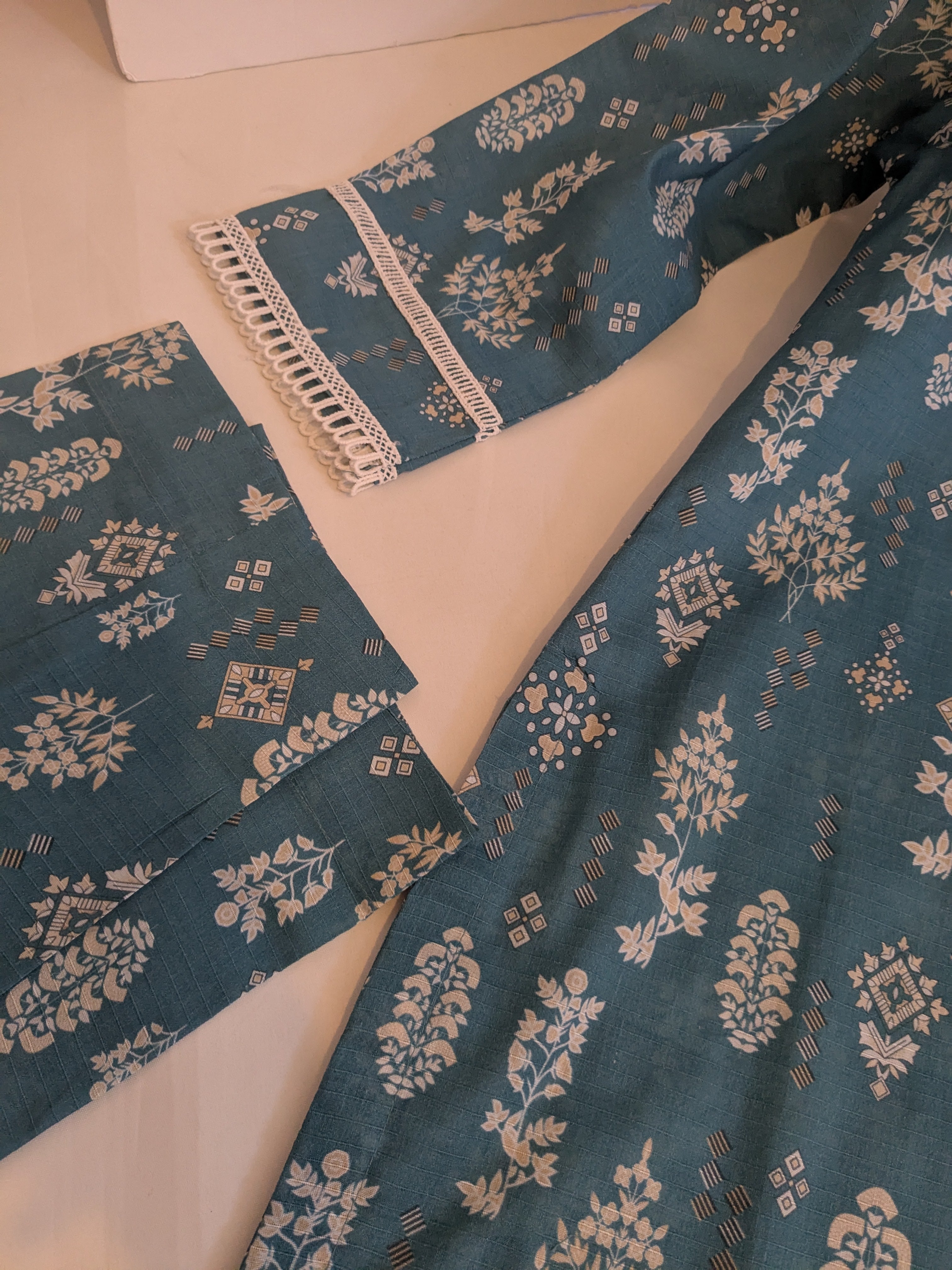 Khaadi Teal Blue 2 Piece Lawn Outfit
