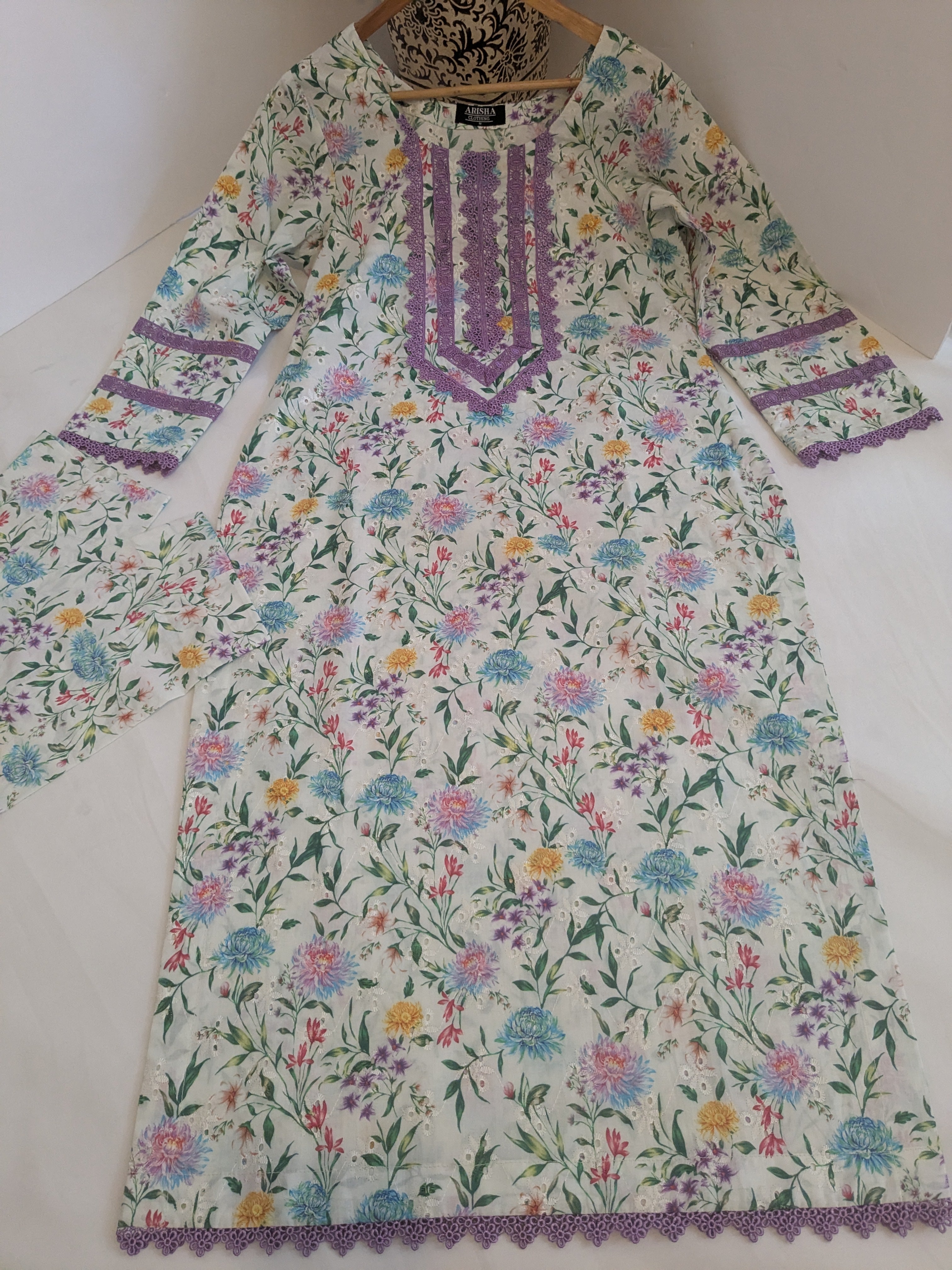 Ethnic White & Lilac Floral 2 Piece Lawn Outfit