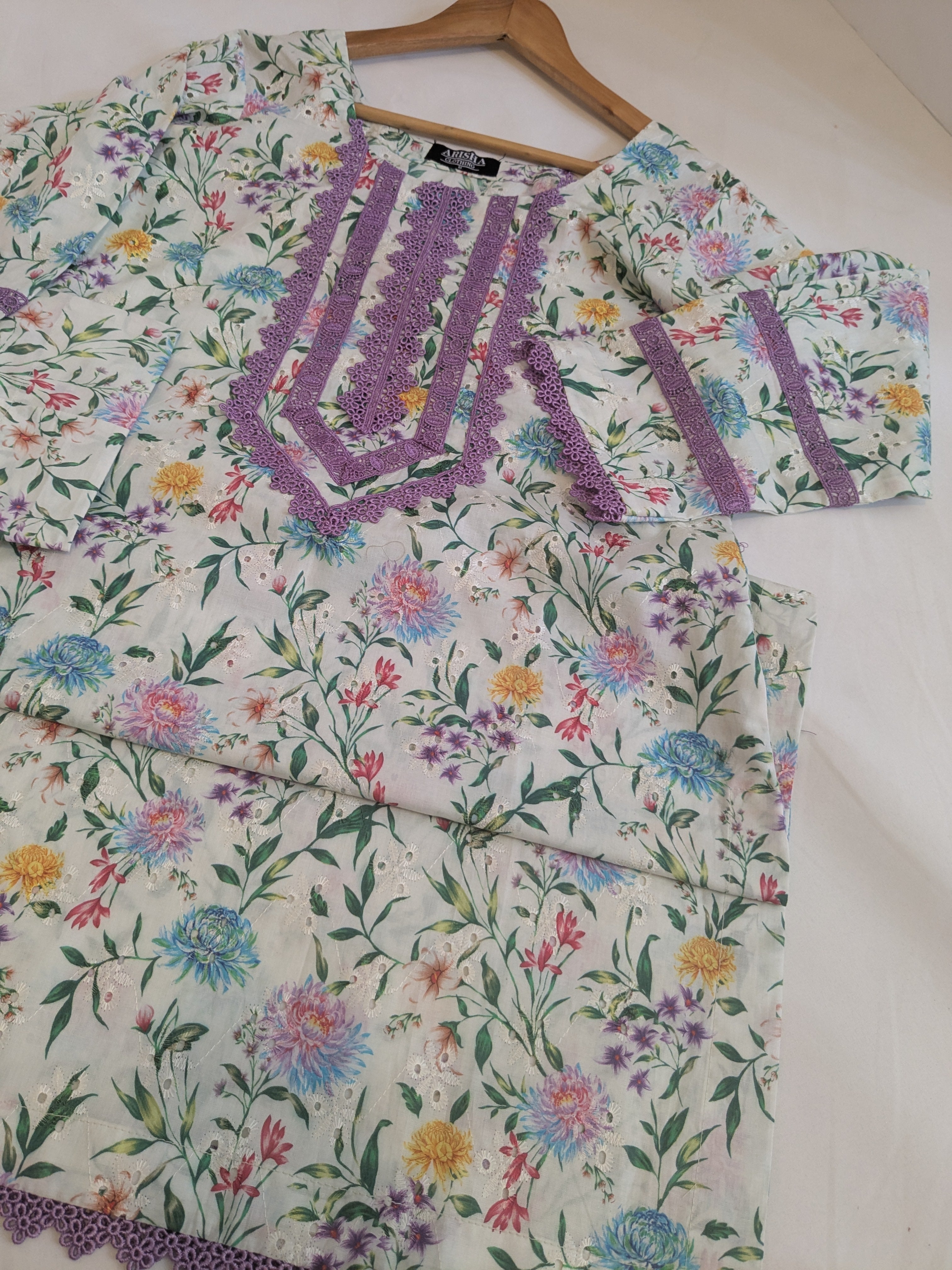 Ethnic White & Lilac Floral 2 Piece Lawn Outfit