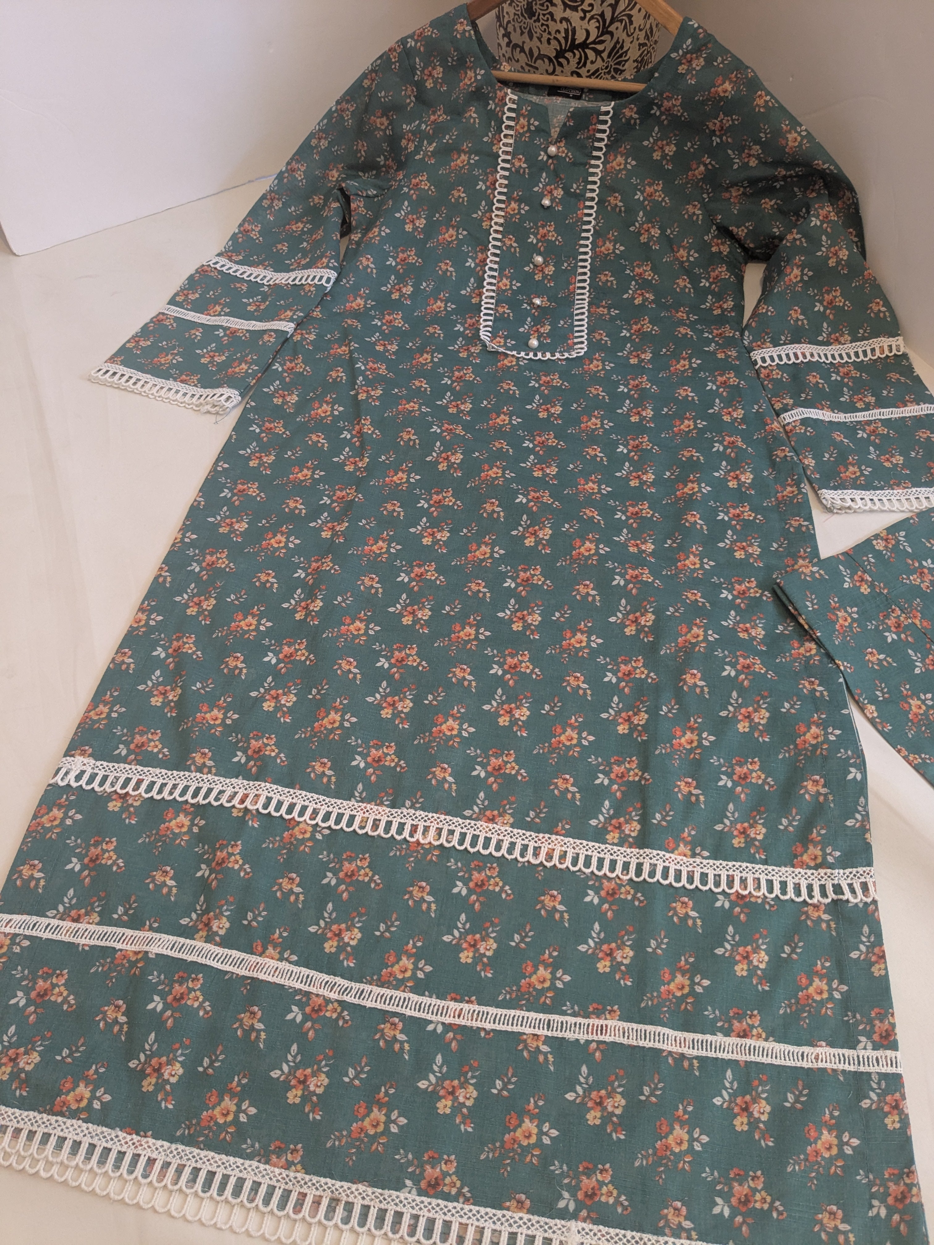 Khaadi Green Digital Print 2 Piece Lawn Outfit