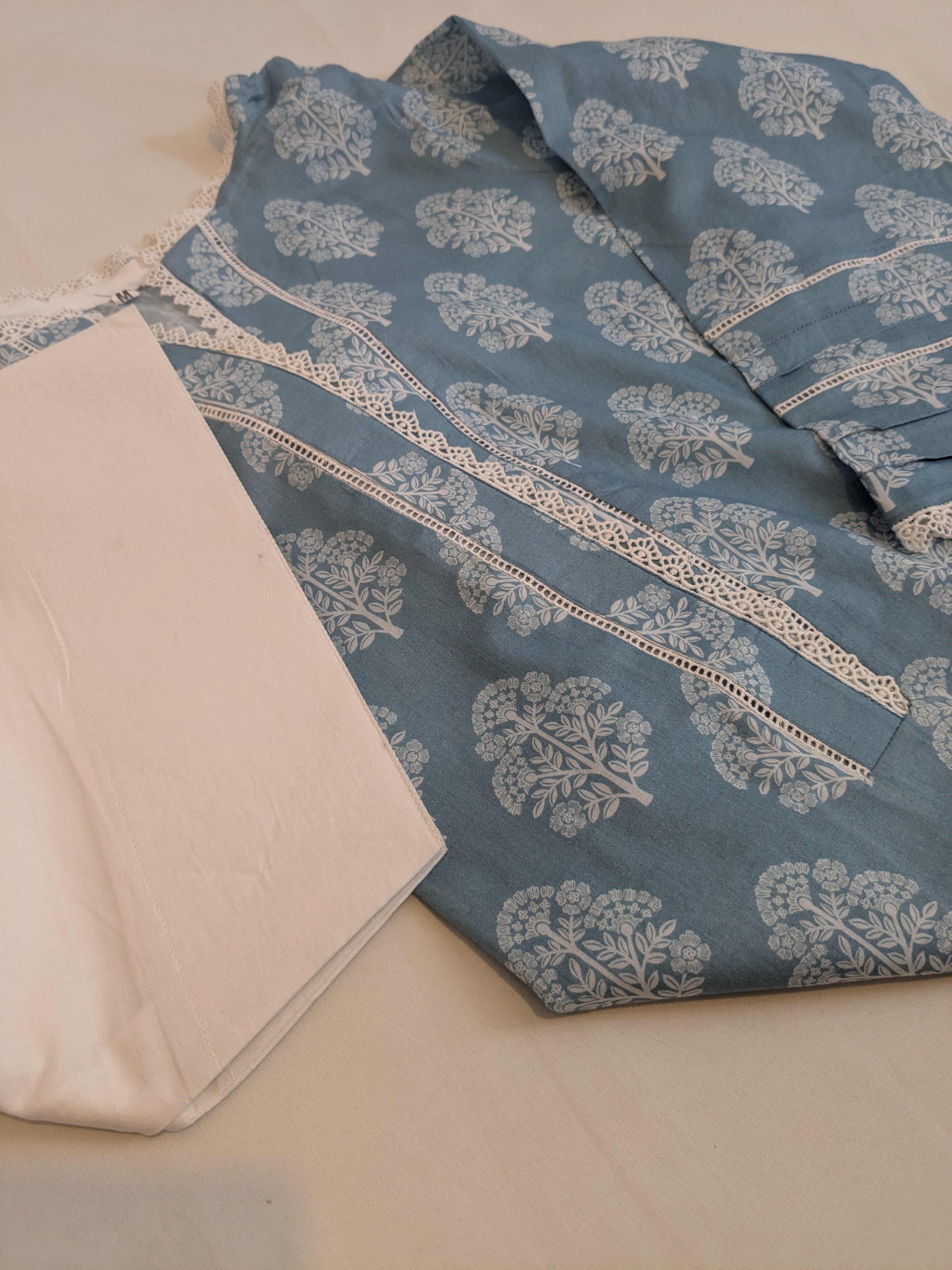 Farshi Blue 2 Piece Premium Lawn Outfit