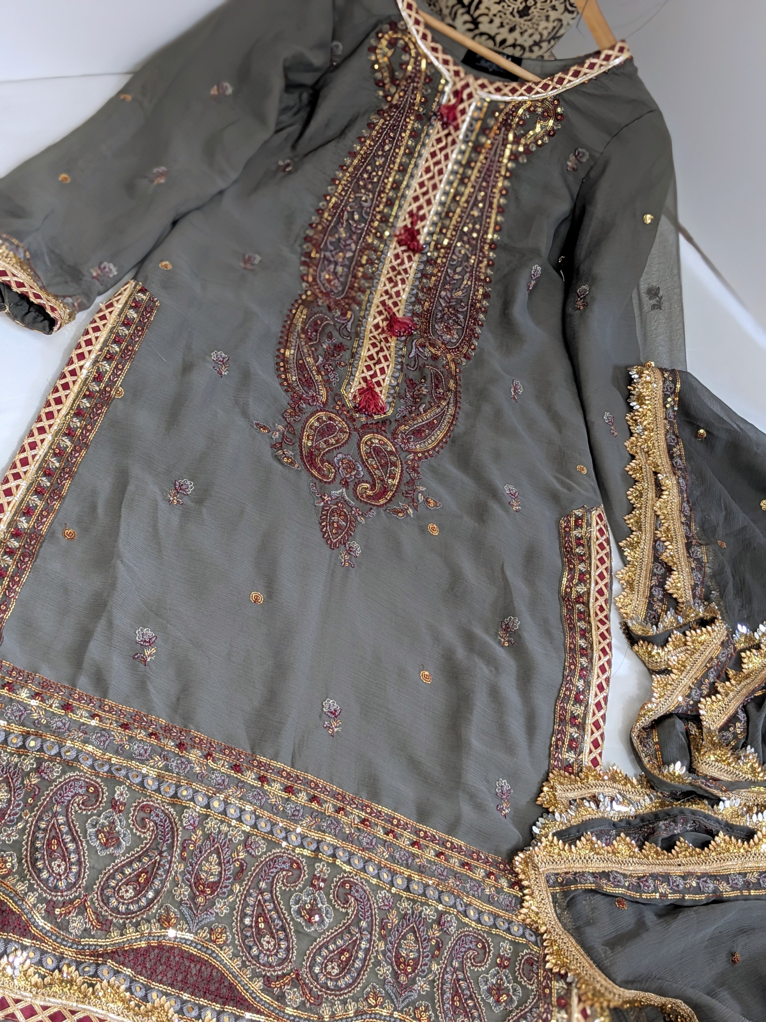 Asim Jofa Dark Grey and Maroon 3 Piece Chiffon Outfit