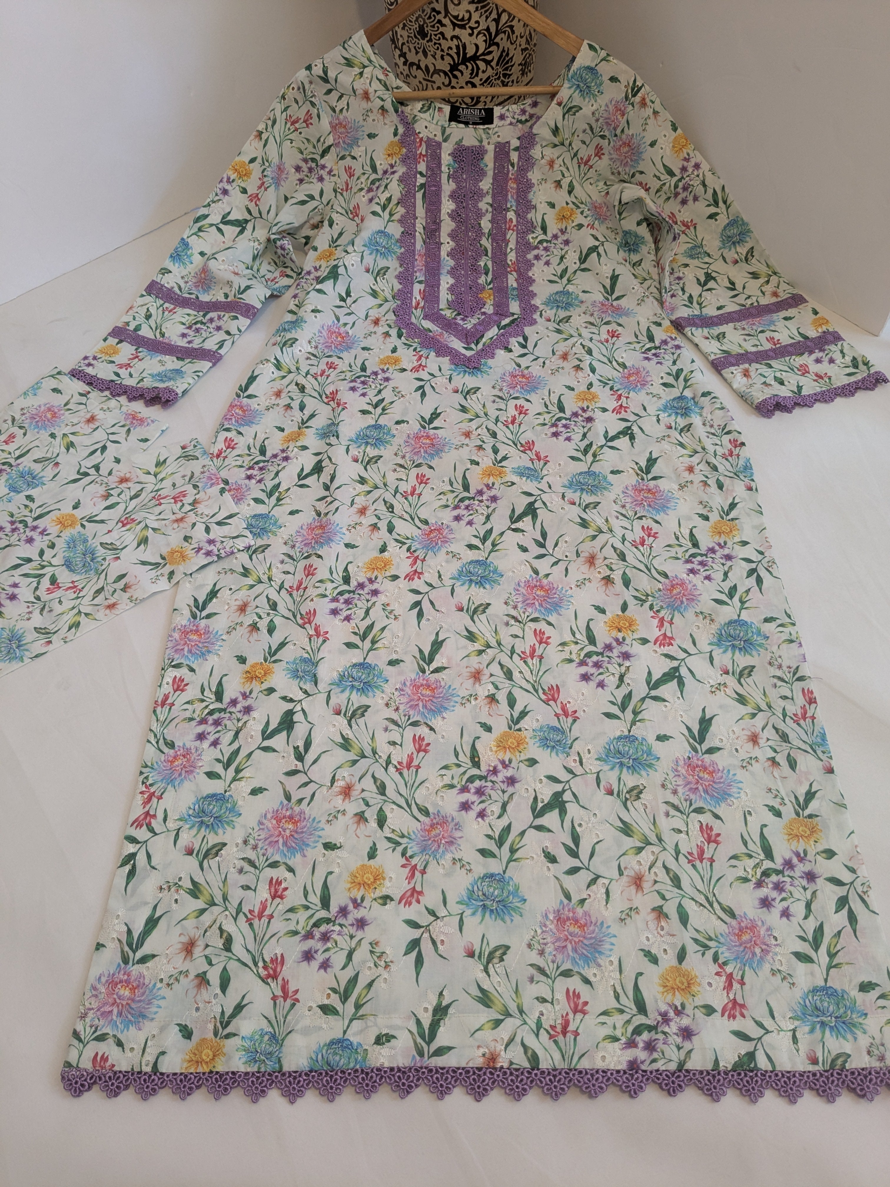Ethnic White & Lilac Floral 2 Piece Lawn Outfit