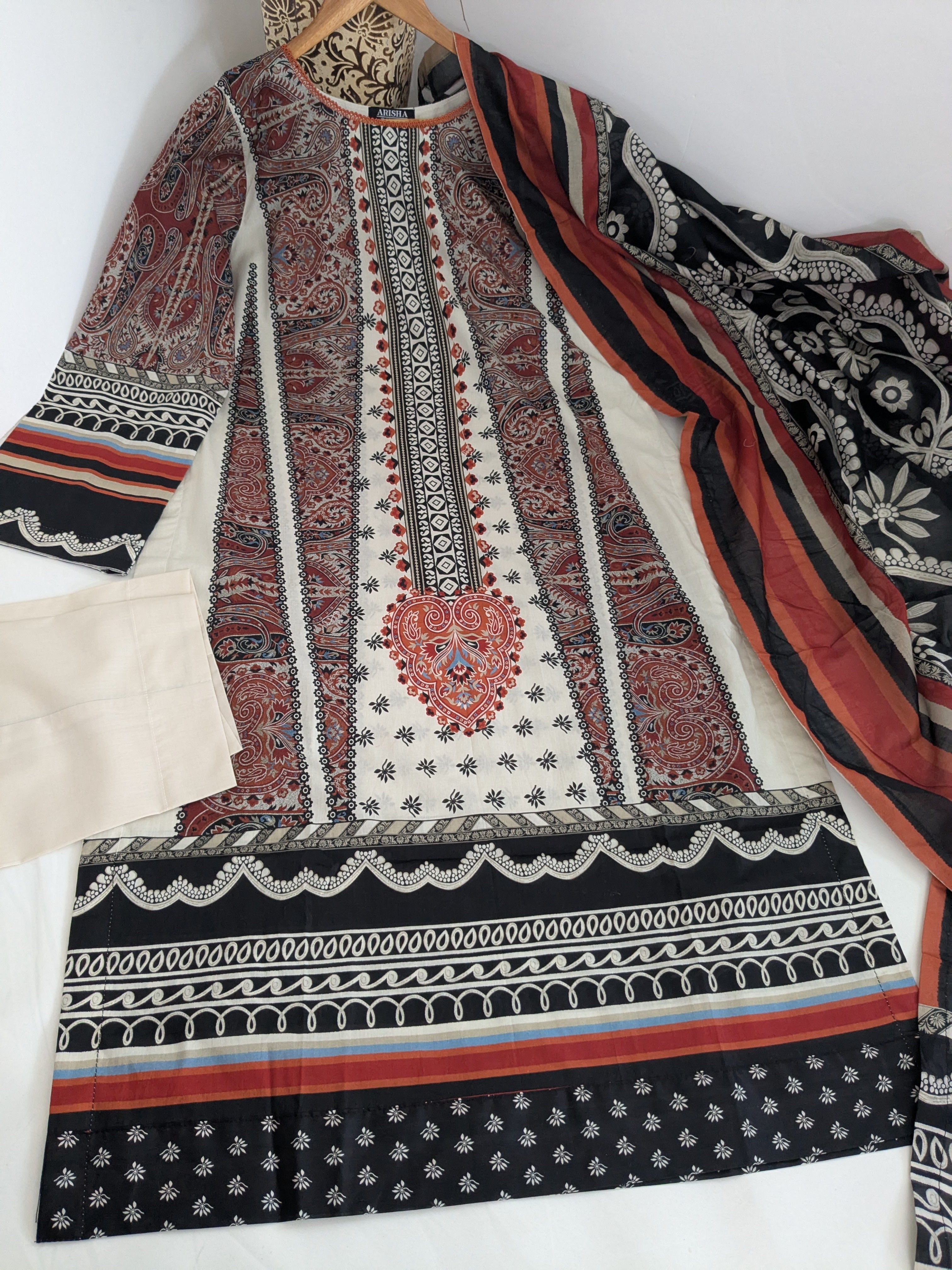 Khaadi Beige and Burnt Orange 3 Piece Cambric Outfit