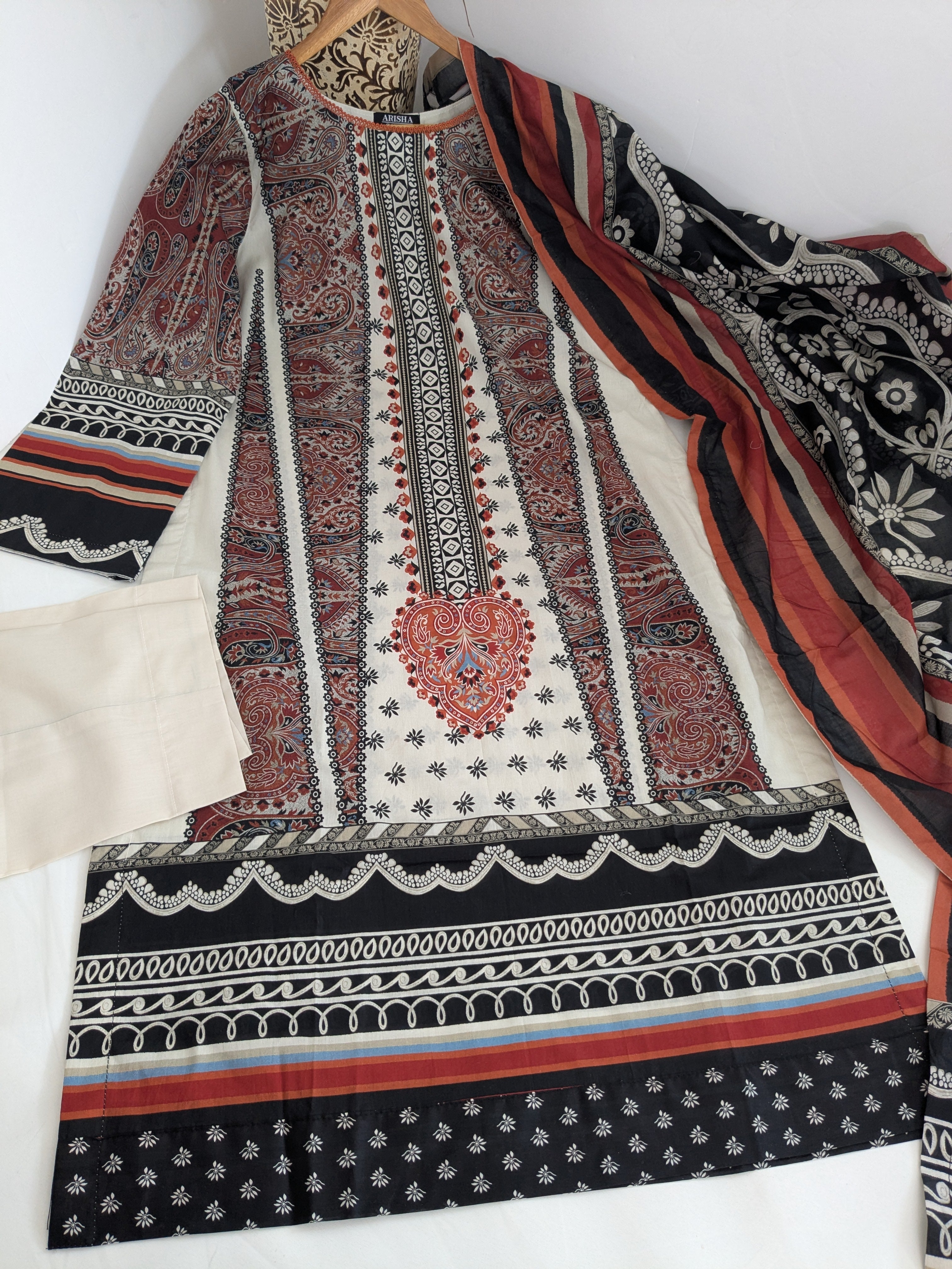 Khaadi Beige and Burnt Orange 3 Piece Cambric Outfit