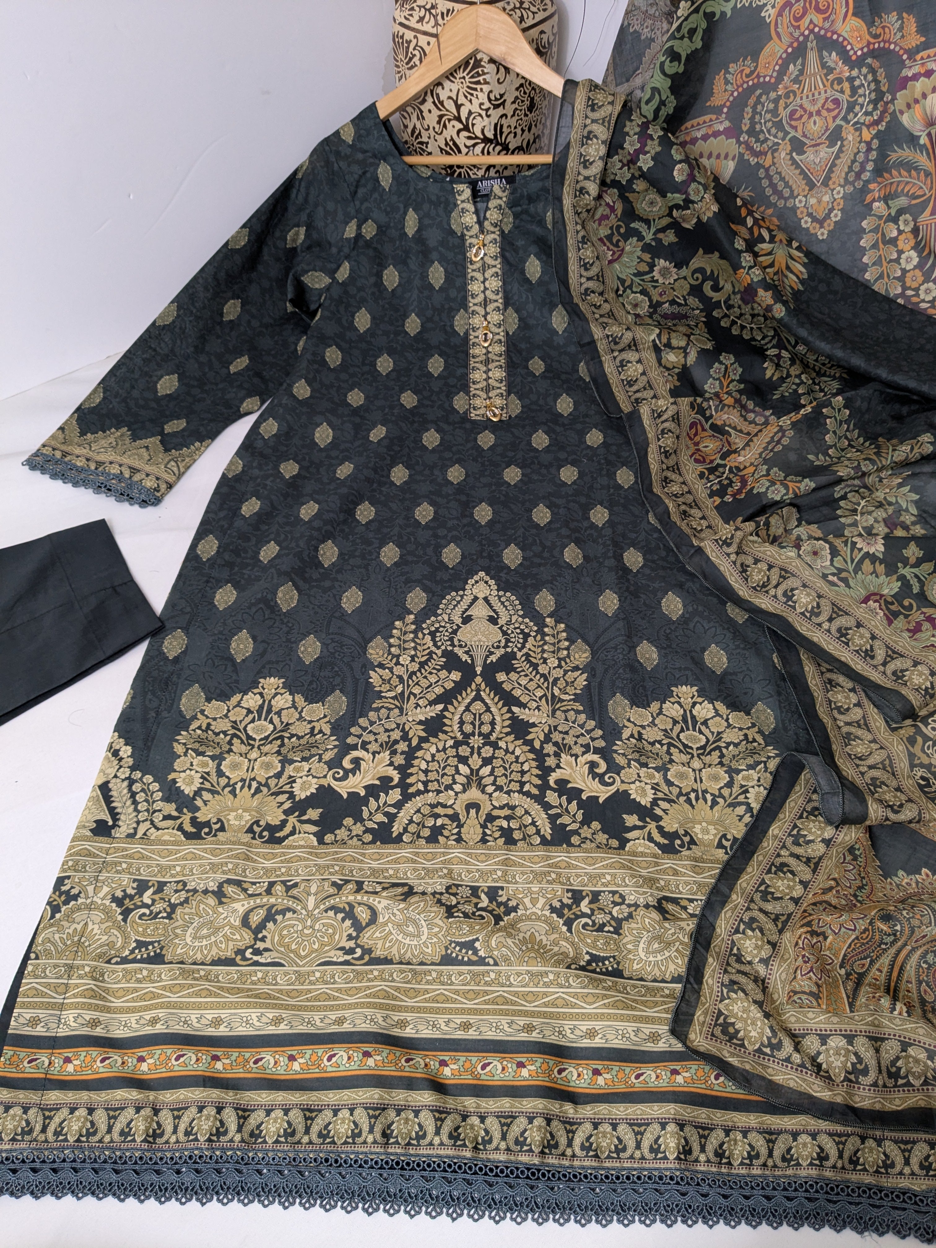 Khaadi Stone Grey 3 Piece Lawn Outfit