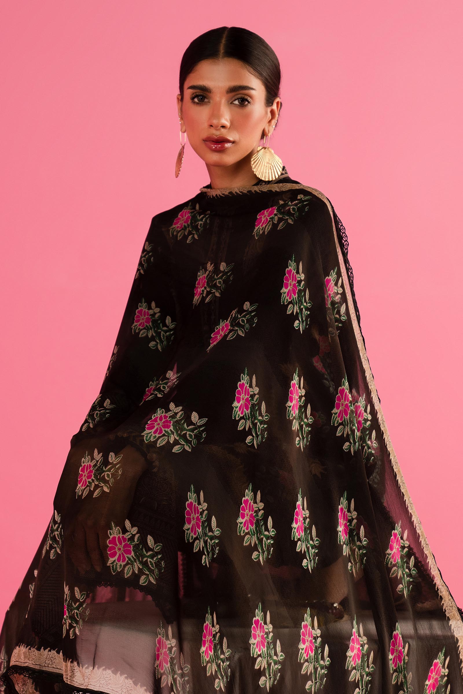 Sana Safinaz Black 3 Piece Lawn Outfit