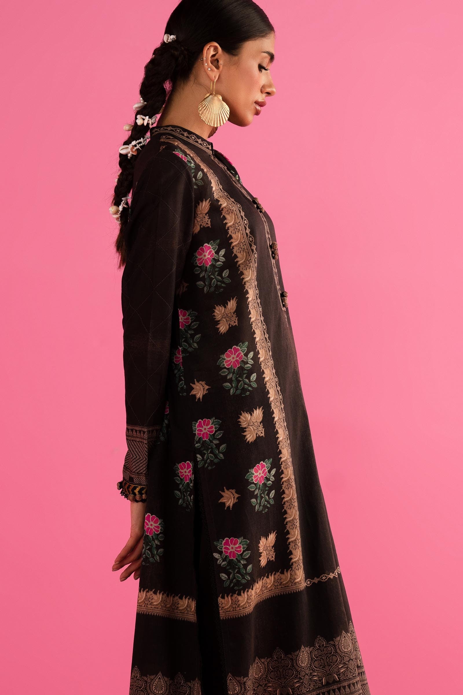 Sana Safinaz Black 3 Piece Lawn Outfit