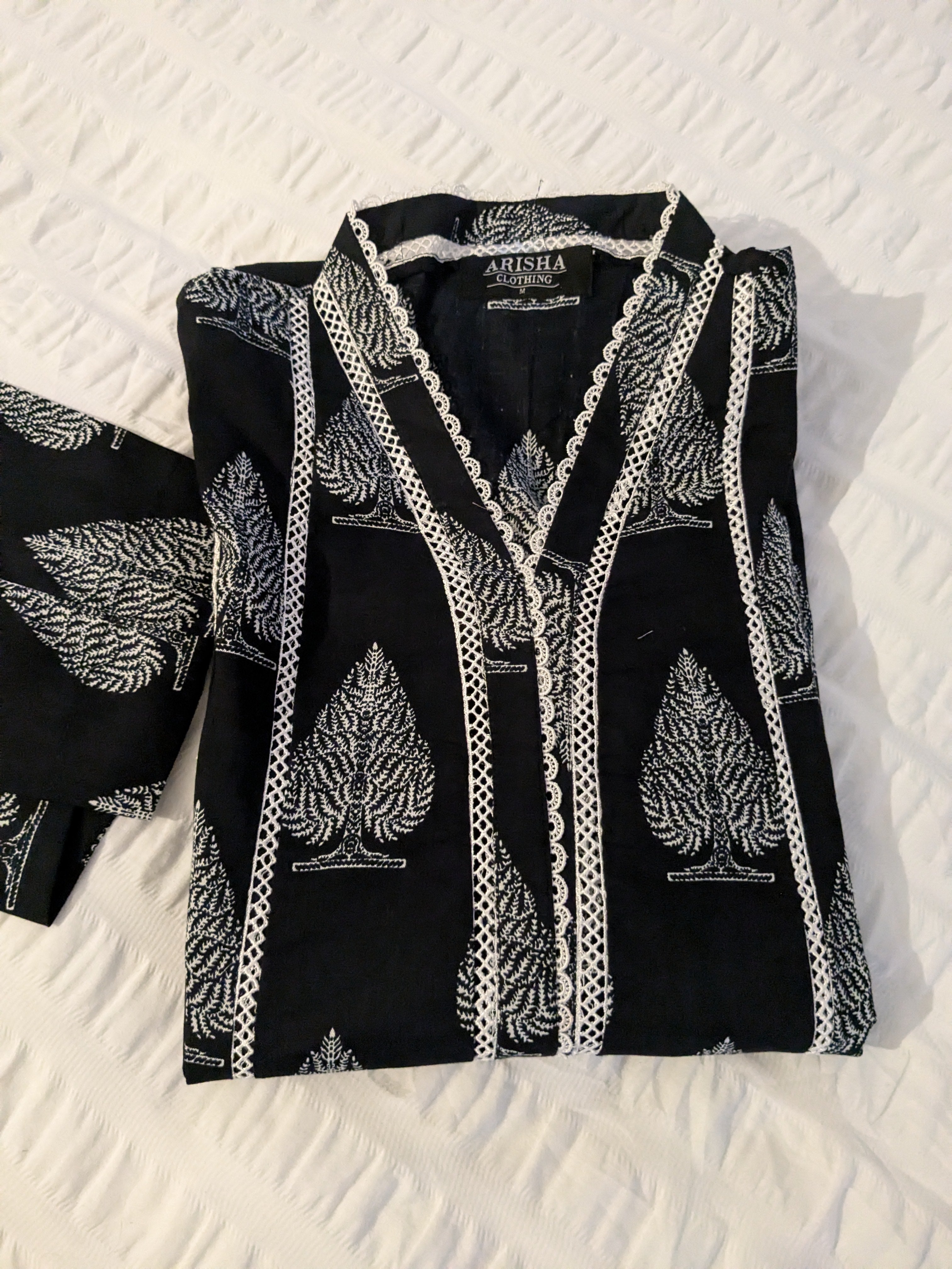 Sapphire Royal Black 2 Piece Khaddar Outfit