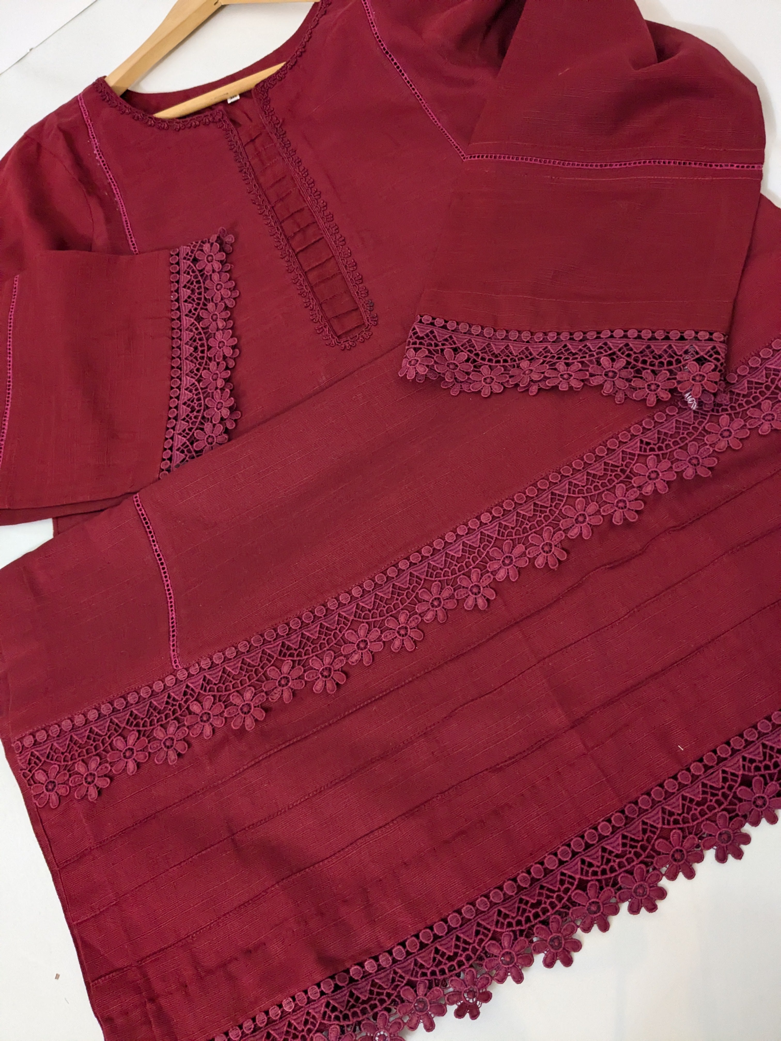 Maroon 3 Piece Khaddar Outfit (long kameez)
