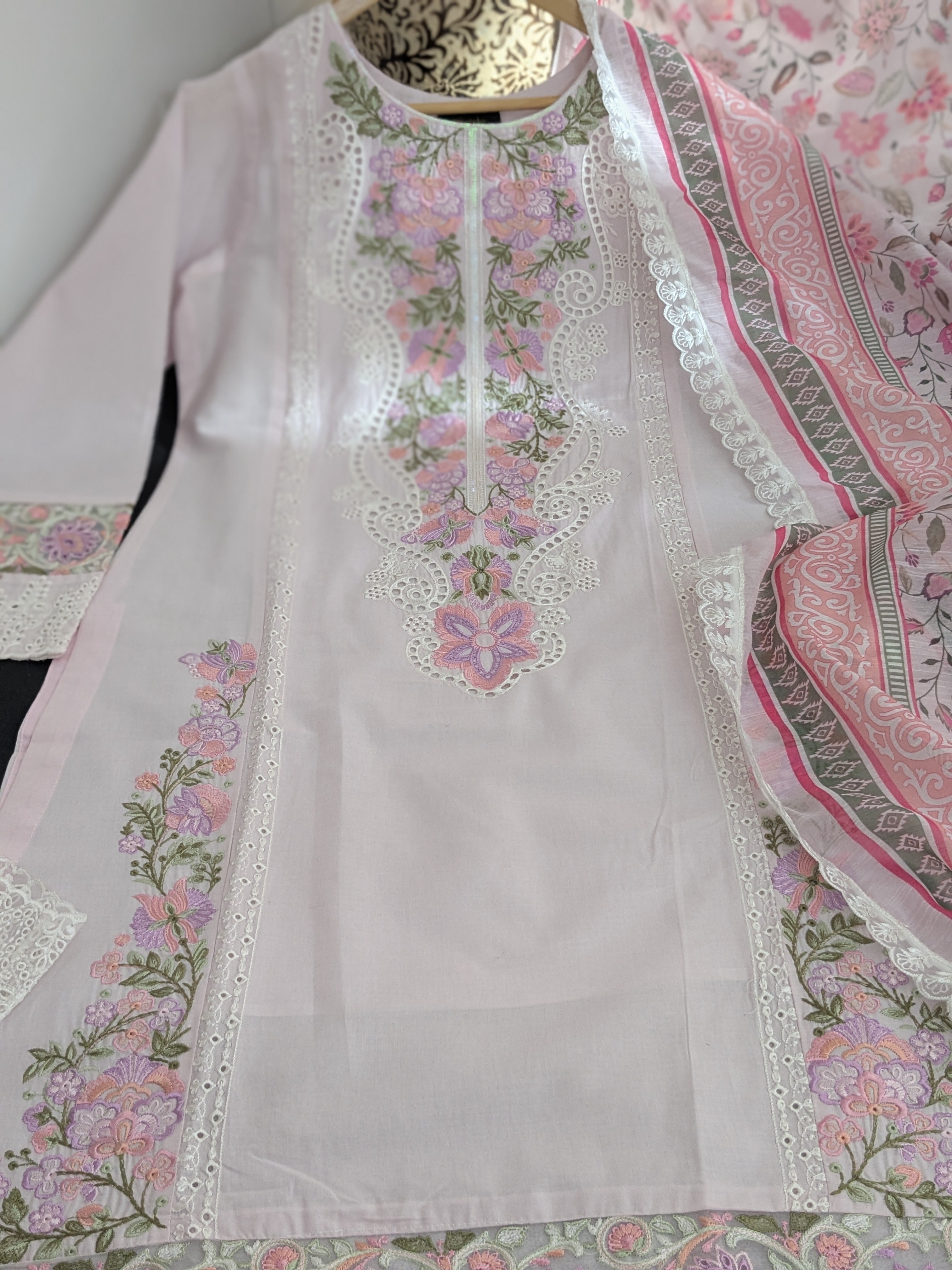 Karma Paled Baby Pink 3 Piece Lawn Outfit