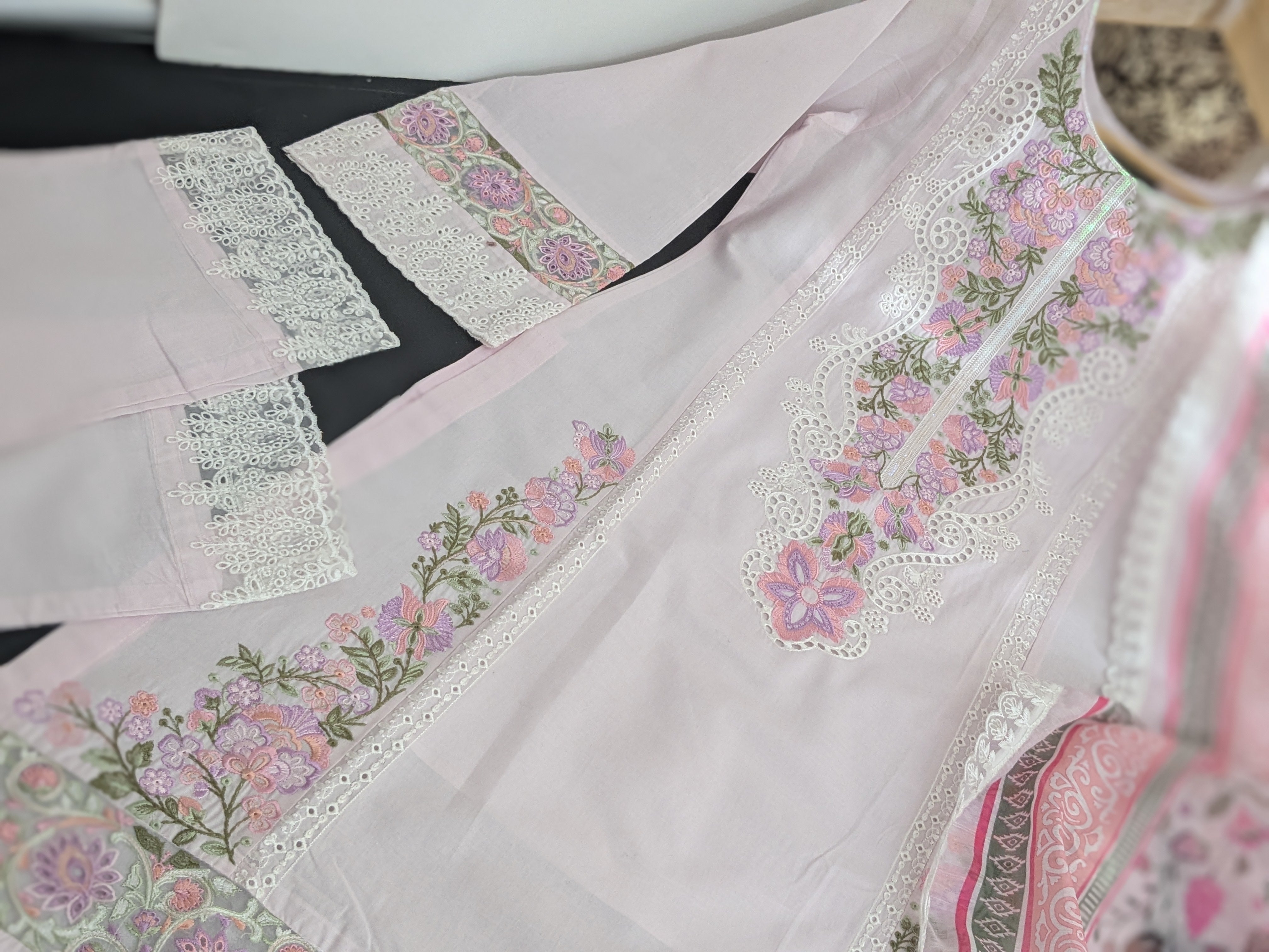 Karma Paled Baby Pink 3 Piece Lawn Outfit