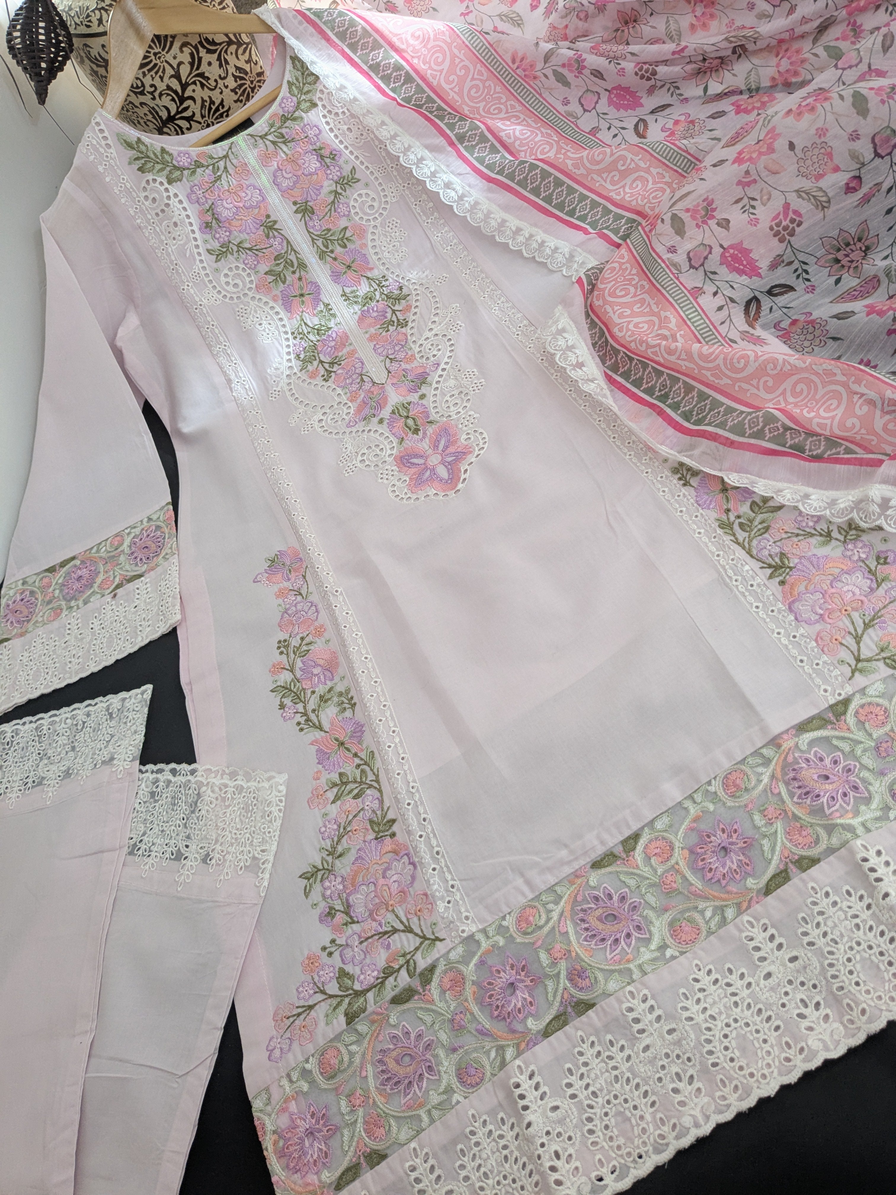 Karma Paled Baby Pink 3 Piece Lawn Outfit