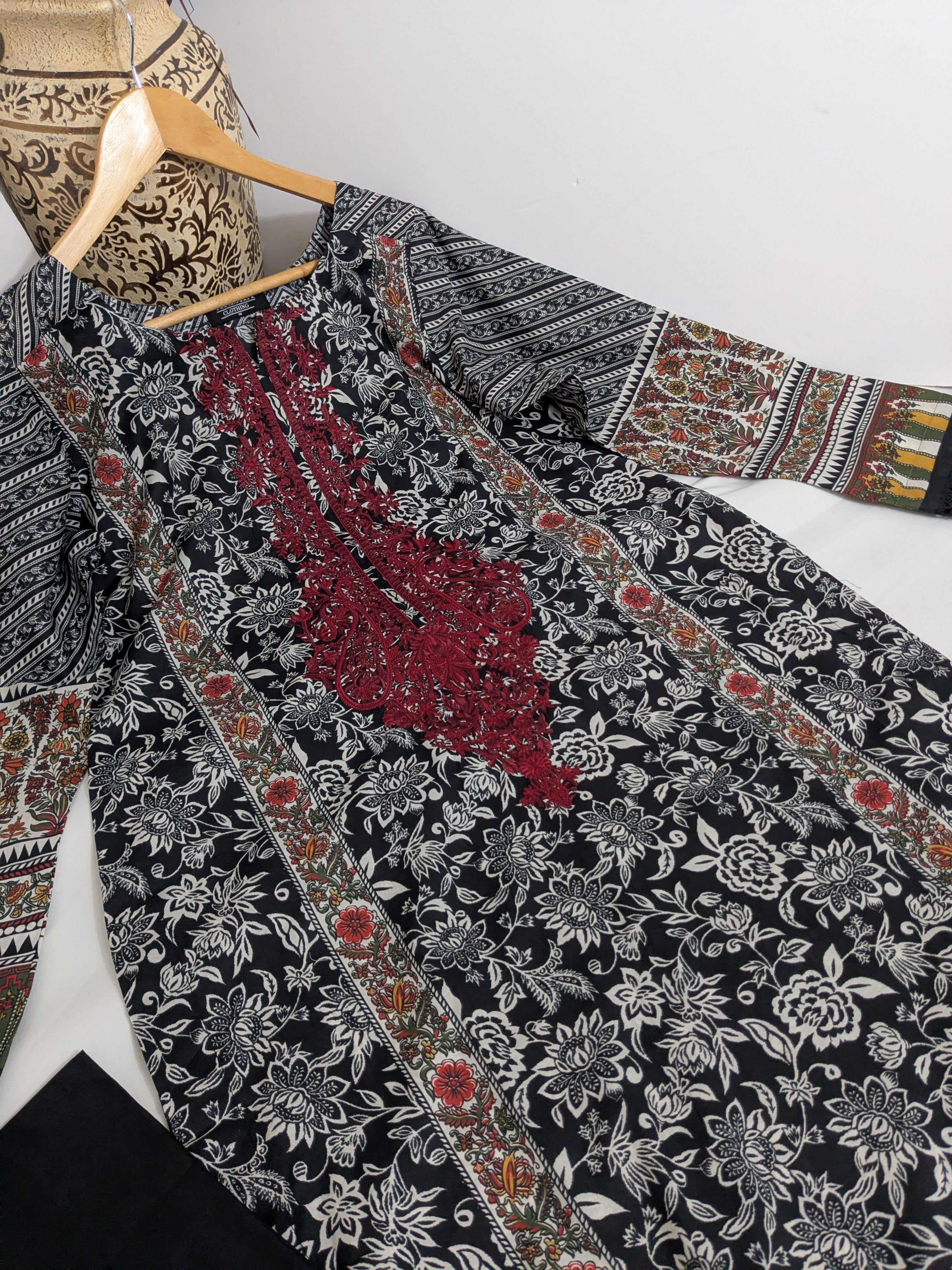 Khaadi Black and Maroon Embroidered 3 Piece Lawn Outfit