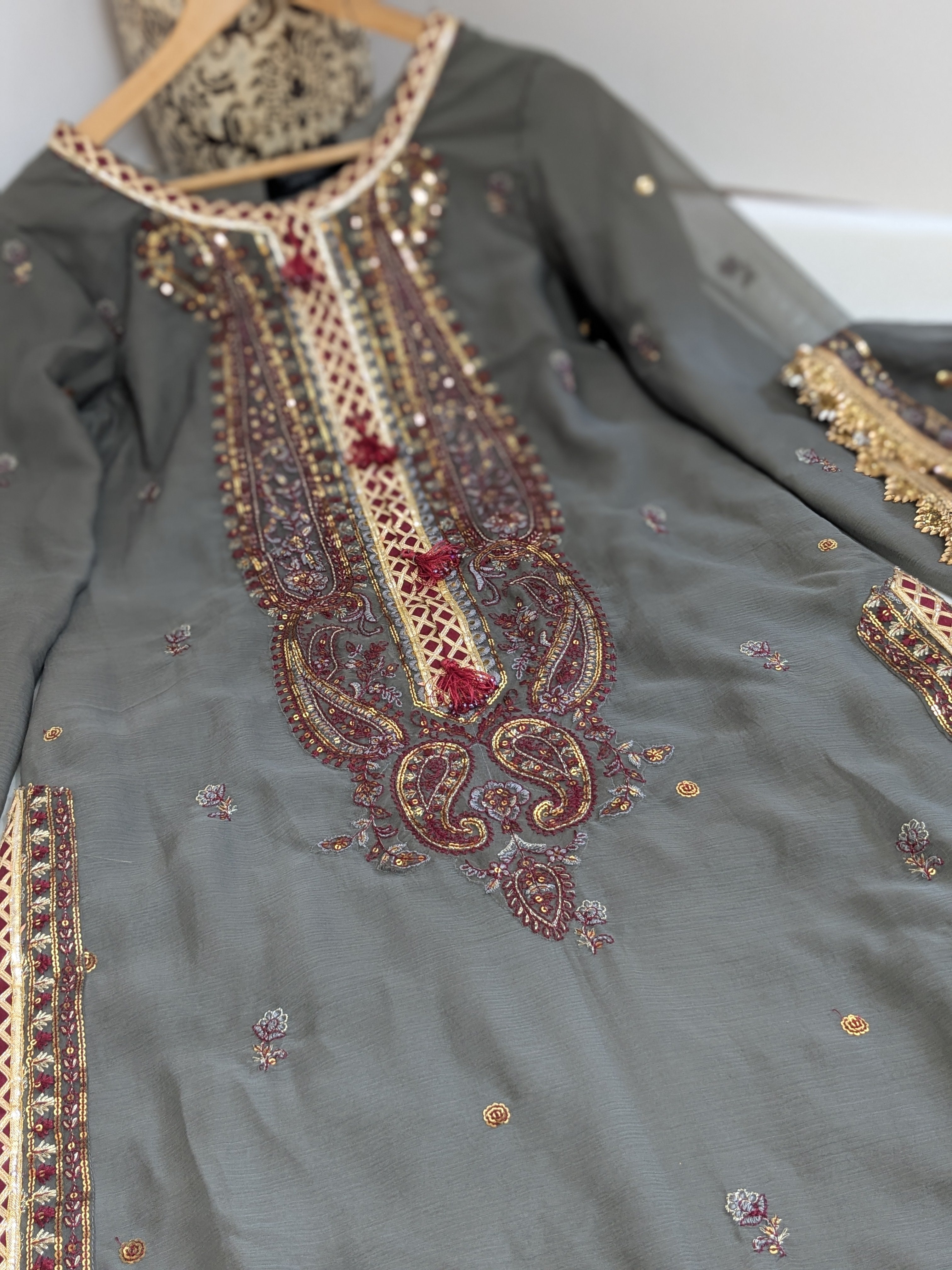 Asim Jofa Dark Grey and Maroon 3 Piece Chiffon Outfit