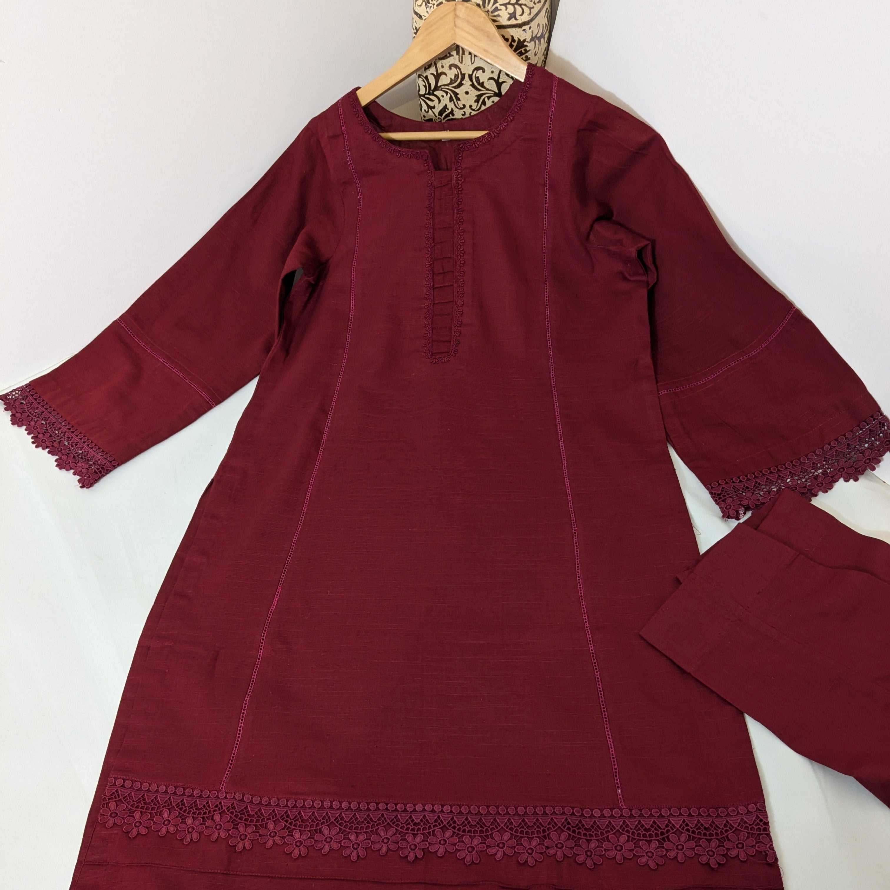 Maroon 3 Piece Khaddar Outfit (long kameez)