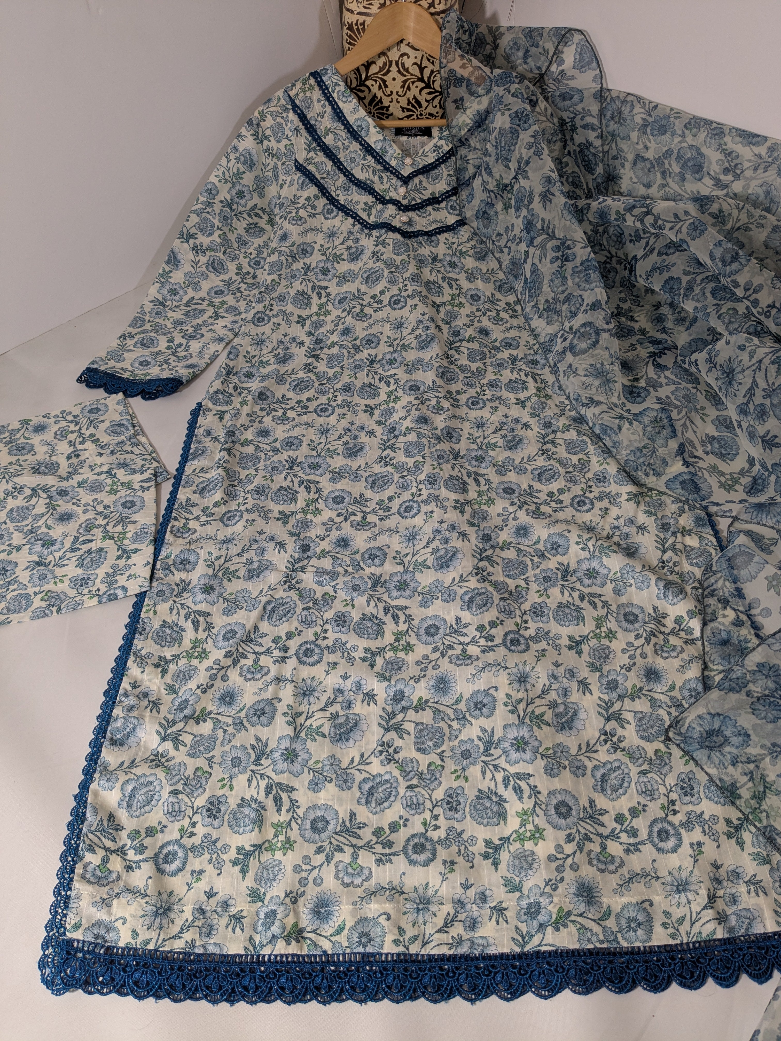 Ethnic White and Blue 3 Piece Lawn Outfit