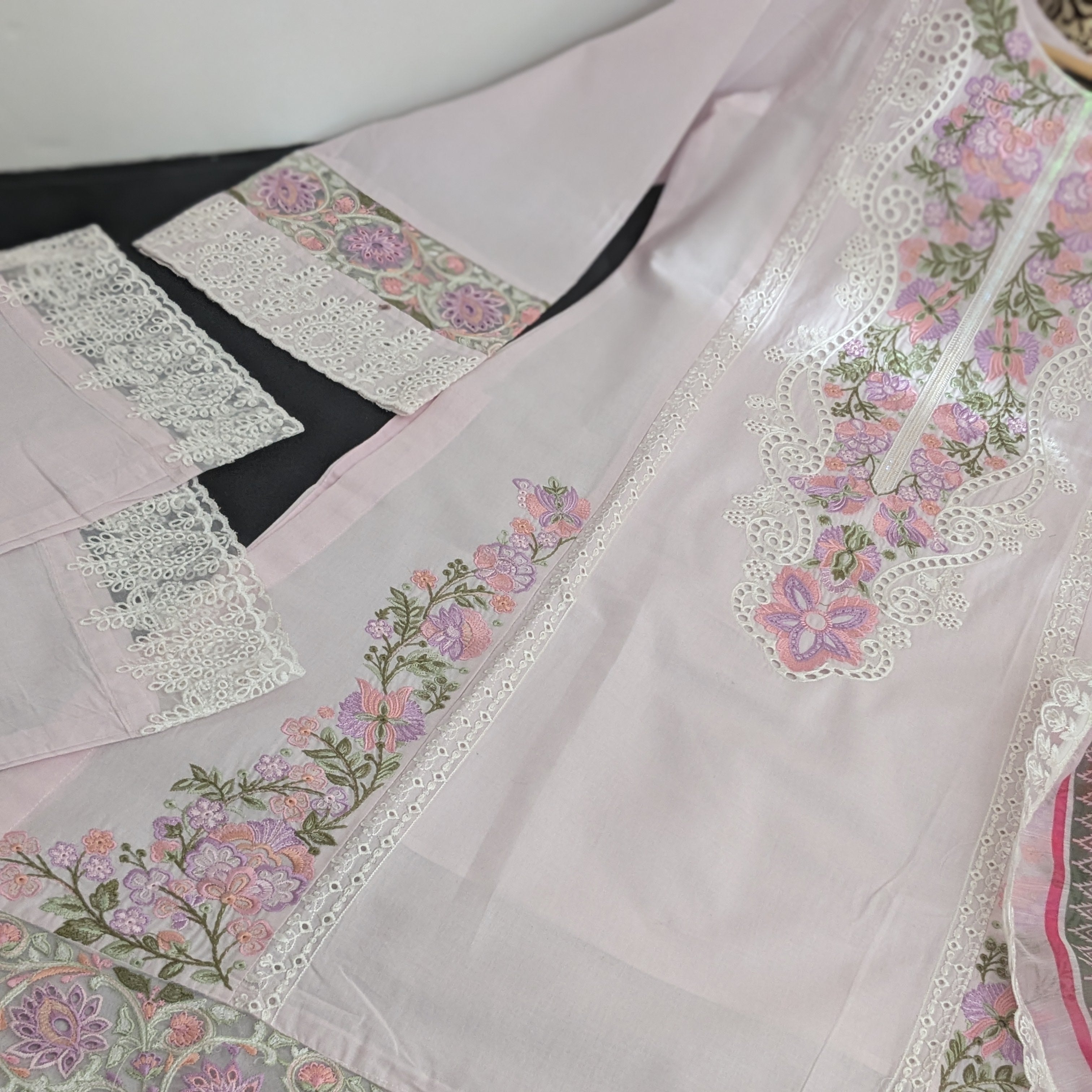 Karma Paled Baby Pink 3 Piece Lawn Outfit