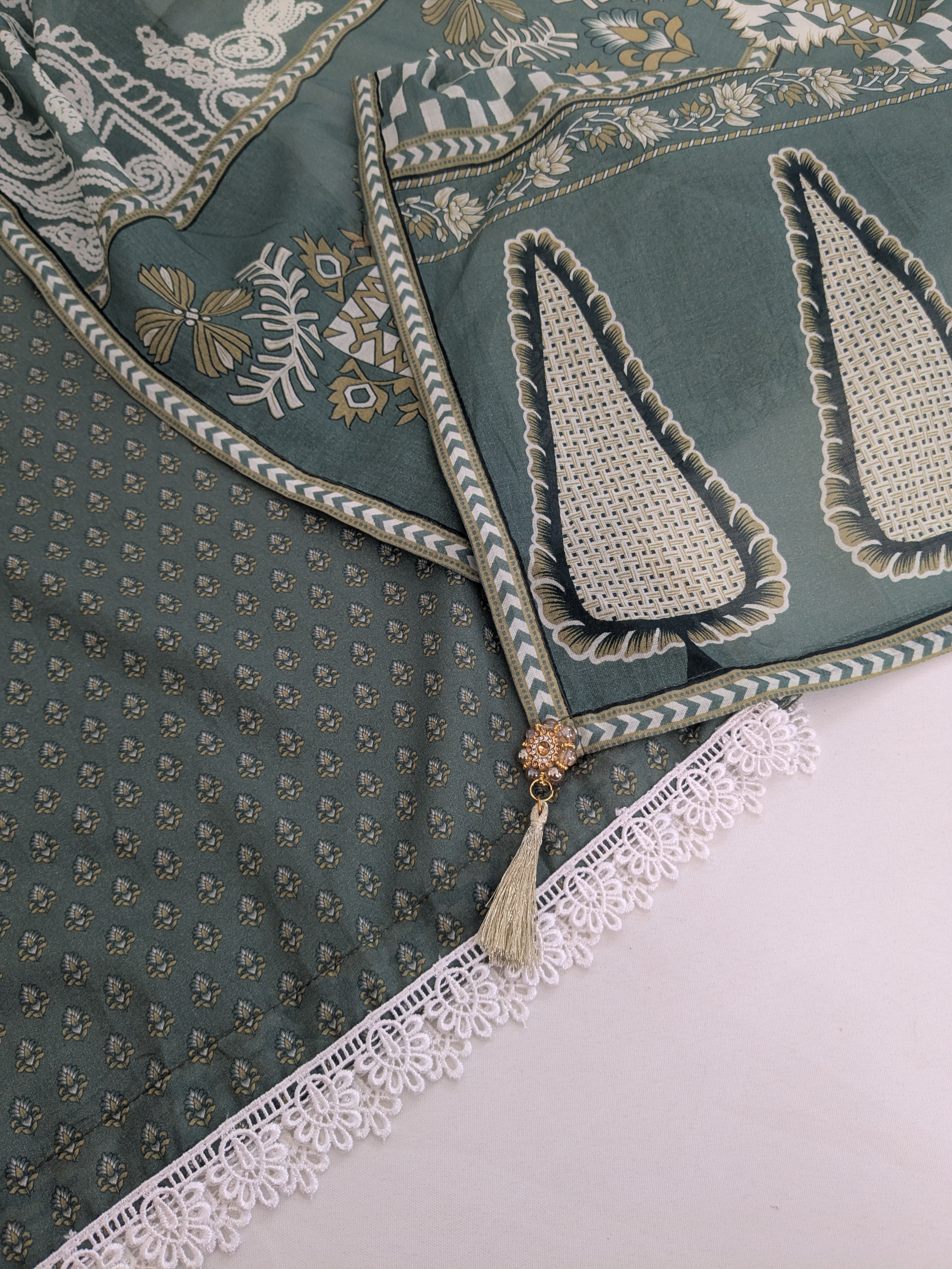 Khaadi Green 3 Piece Lawn Outfit