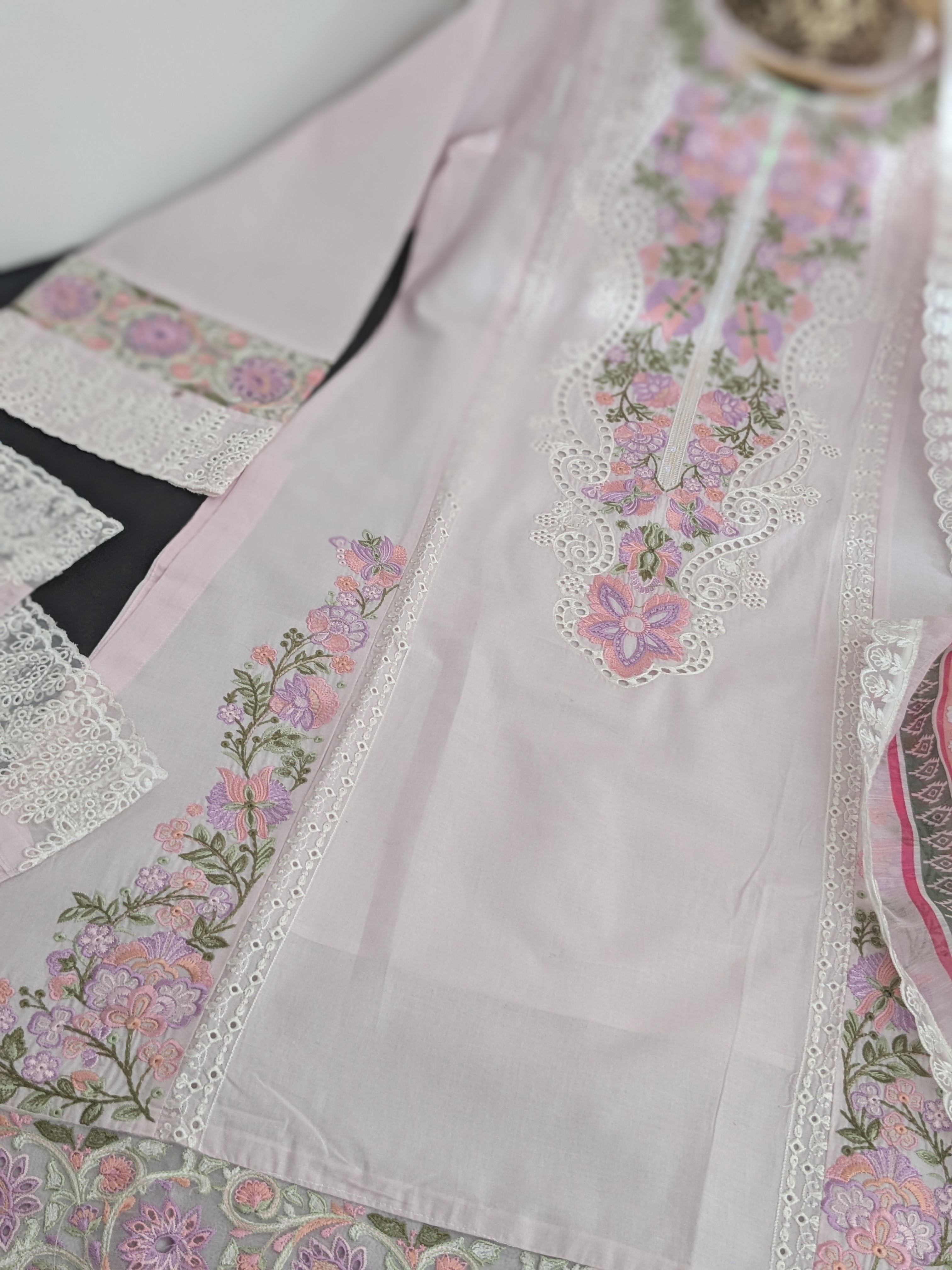 Karma Paled Baby Pink 3 Piece Lawn Outfit